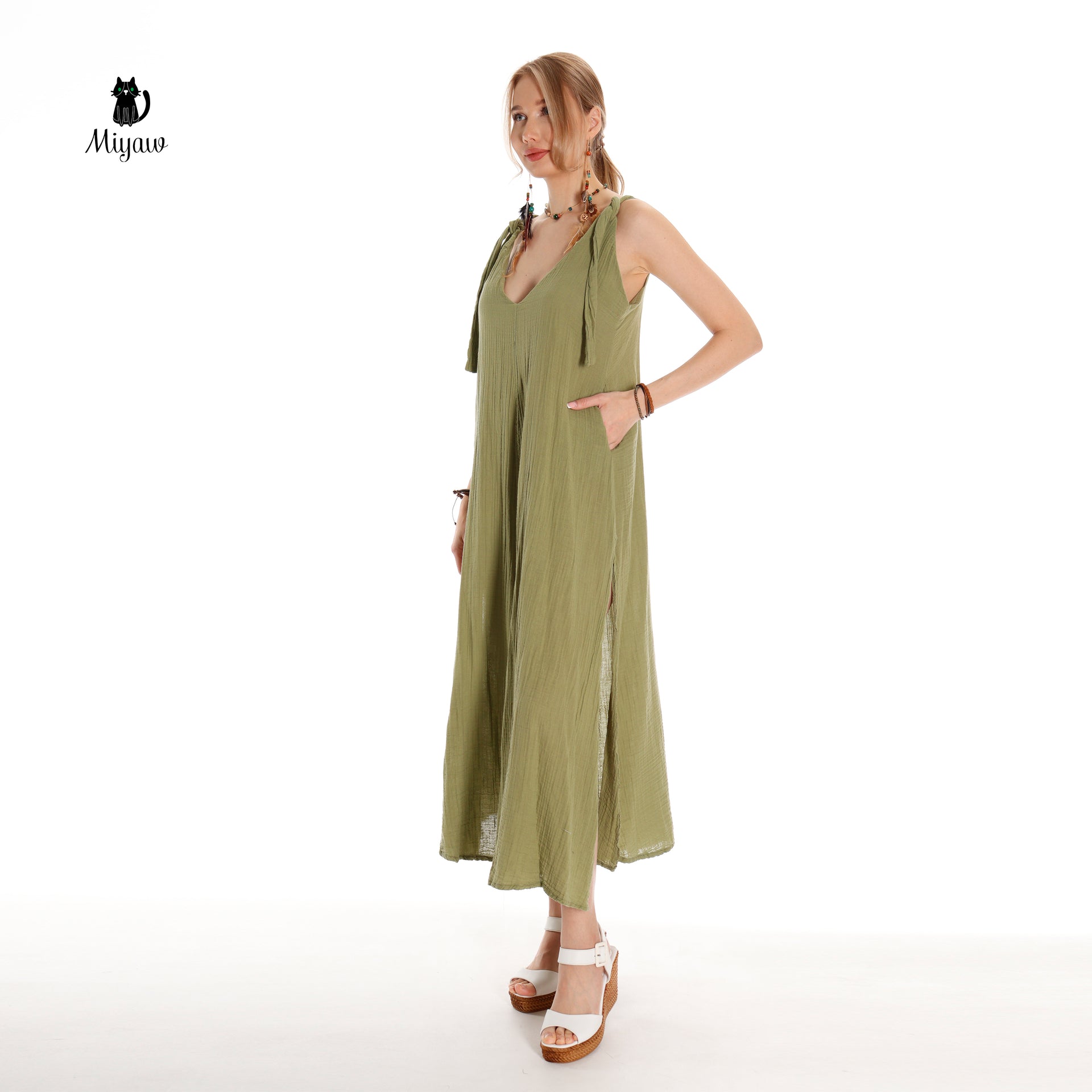 Bohemian Sleeveless Maxi Dress for Resort Wear