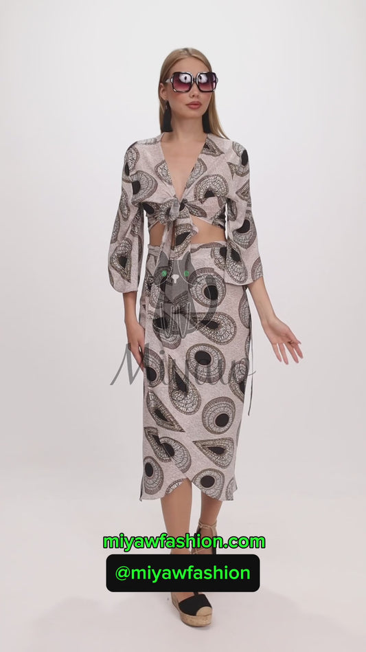 Chic Resort Wear: Black and Gray Crop Top and Skirt Set - Miyawfashion