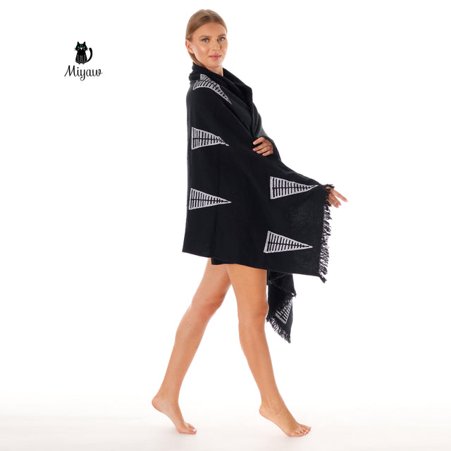 Handcrafted Pyramid Stamped Black Beach Towel - Miyawfashion