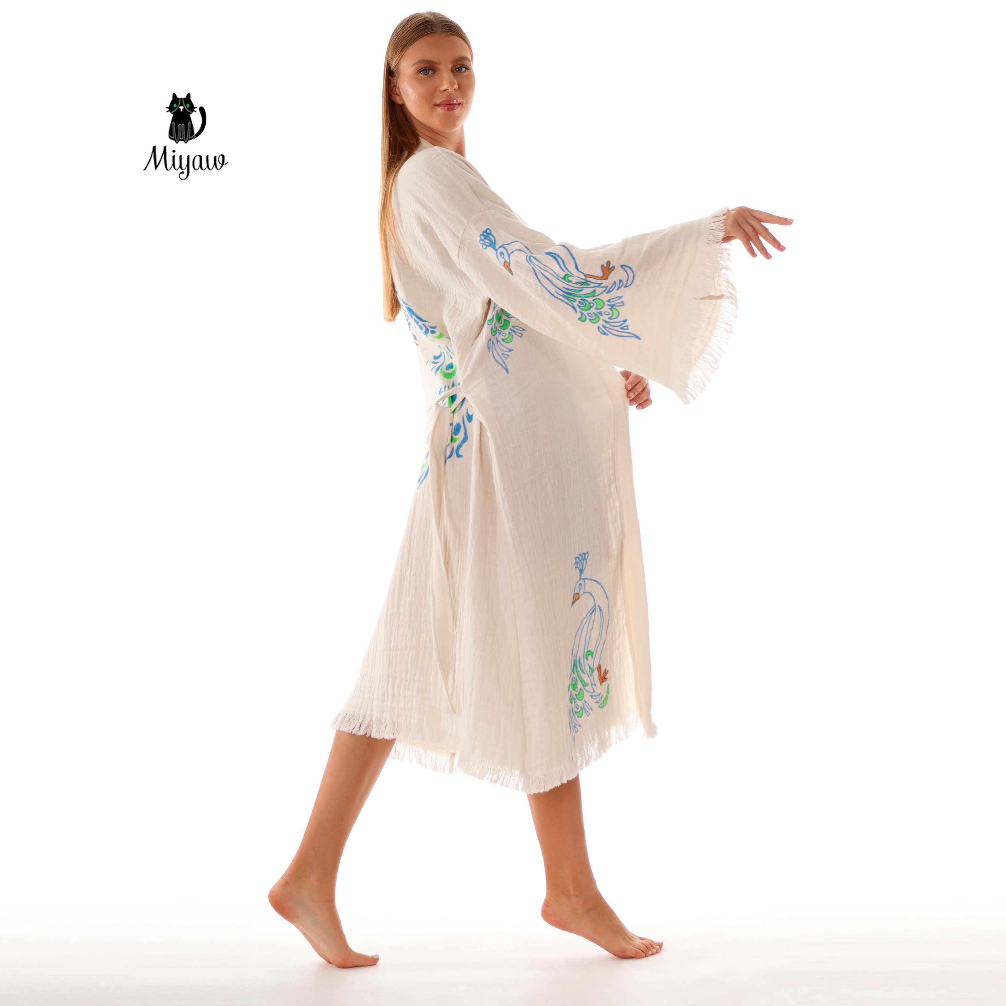 Wholesale Peacock Stamp Kimono Robe – Boho Chic Bathrobe for Boutiques - Miyawfashion
