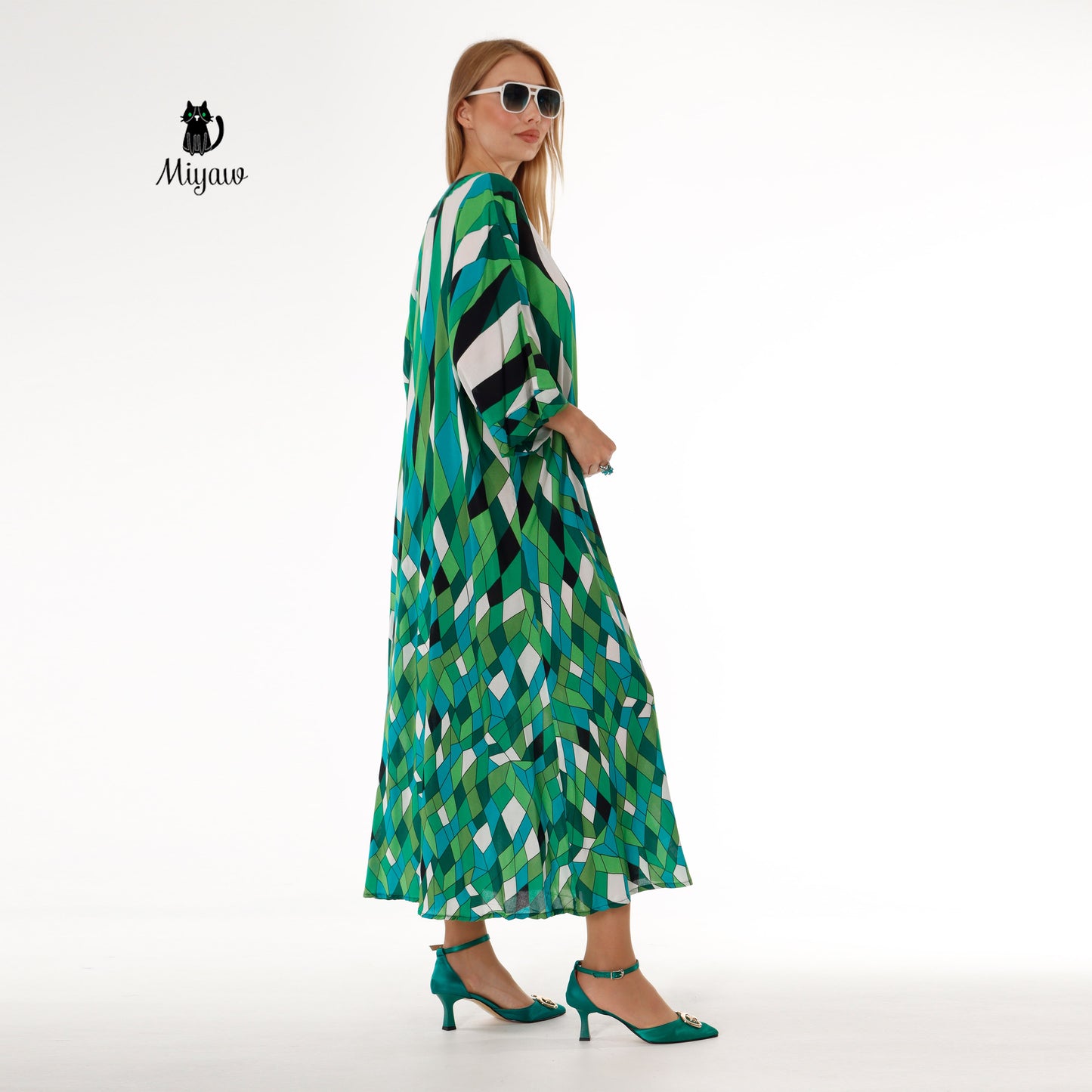 Elegant Green V-Neck Maxi Dress for Modest Women - Miyawfashion Miyawfashion