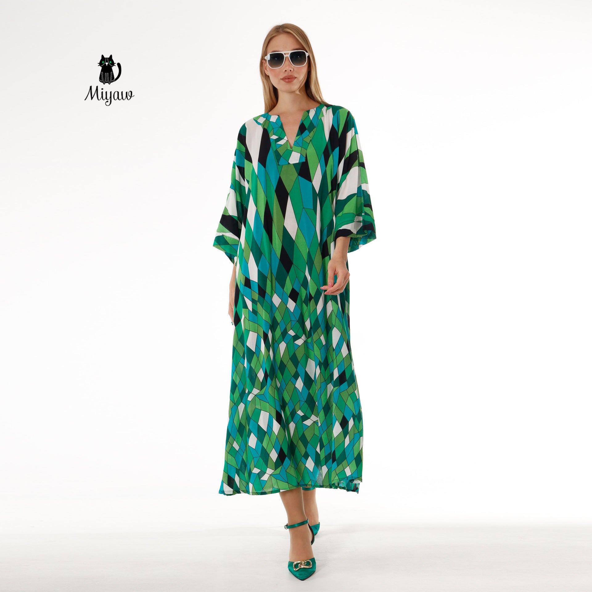 Elegant Green V-Neck Maxi Dress for Modest Women - Miyawfashion