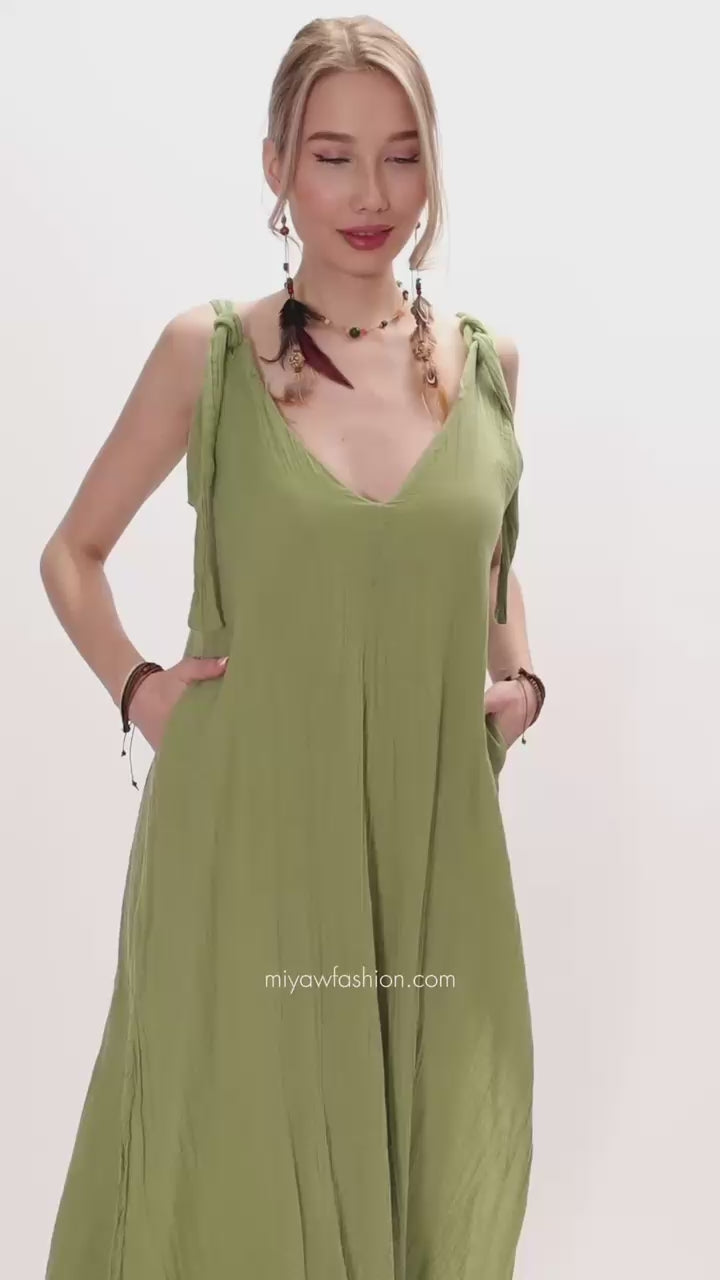 Bohemian Sleeveless Maxi Dress for Resort Wear